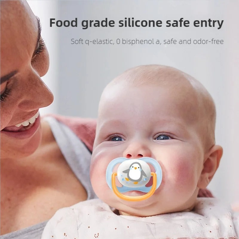 Tétine en silicone extra souple avec valve anti-colique intégrée. À utiliser uniquement avec les biberons Philips AVENT Classic